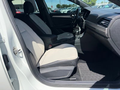 2019 Volkswagen Jetta R-Line