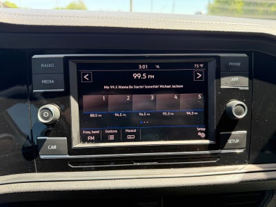 2019 Volkswagen Jetta R-Line