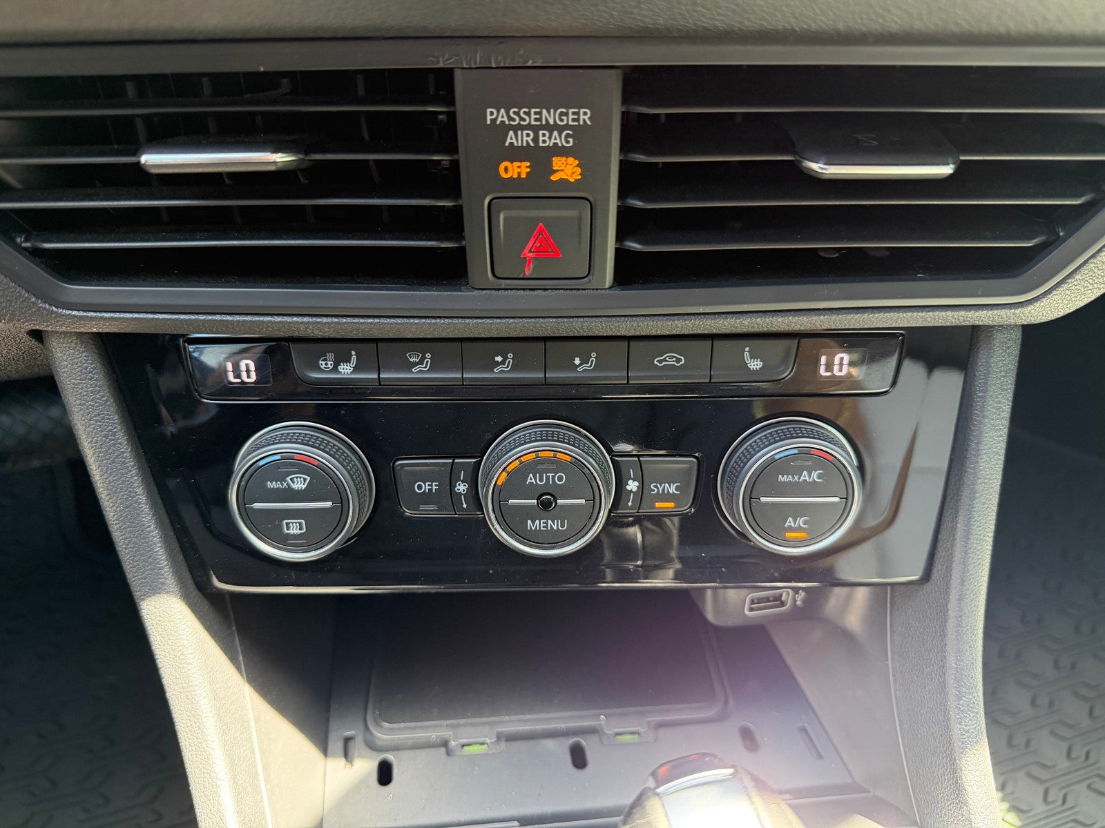 2019 Volkswagen Jetta R-Line