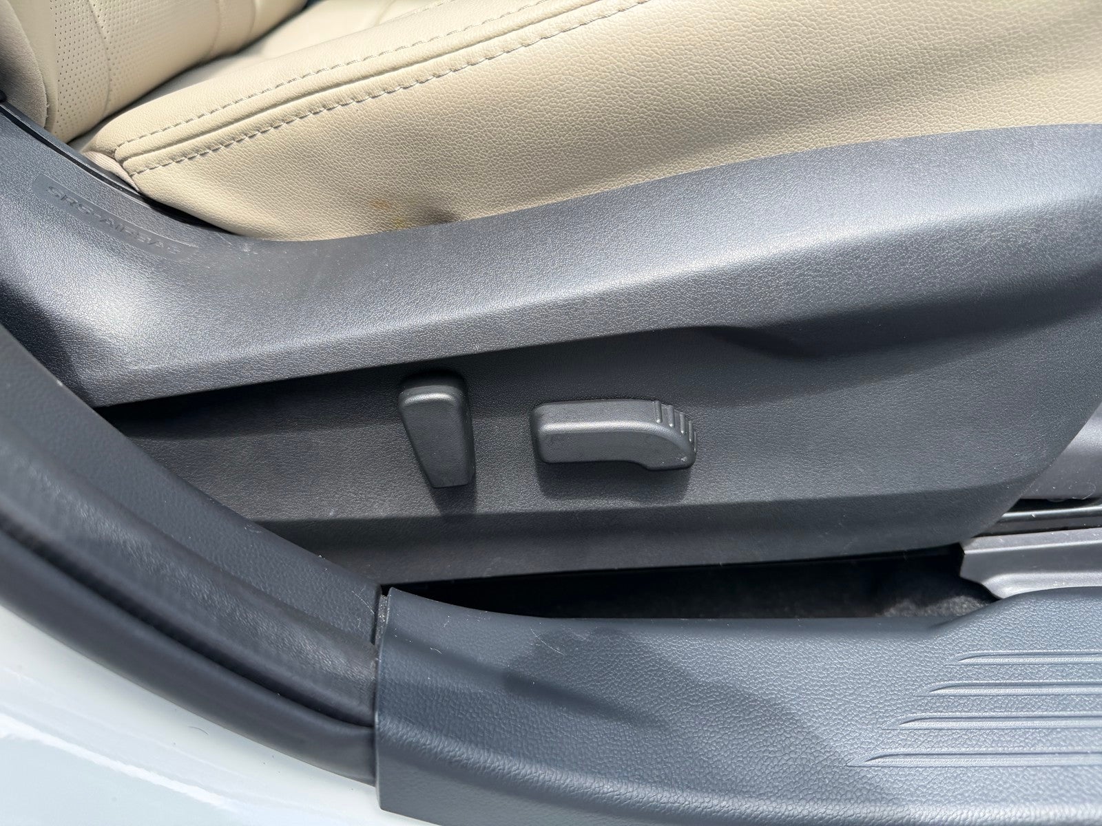 2022 Subaru Legacy Limited
