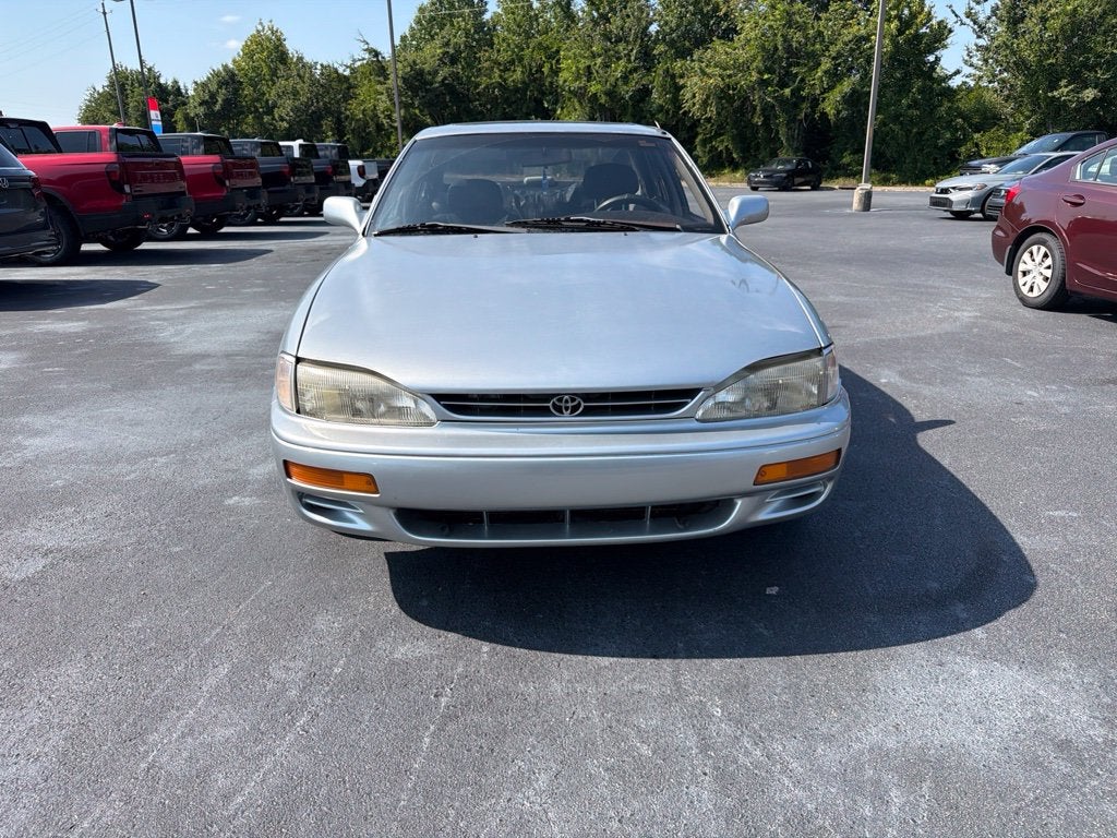 1996 Toyota Camry DX