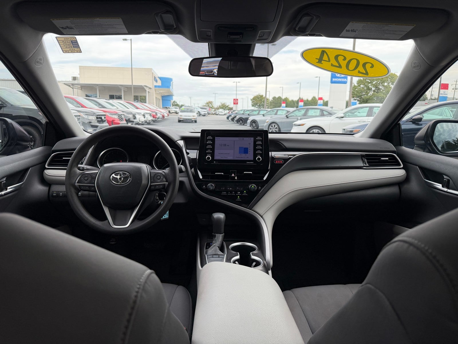 2024 Toyota Camry LE
