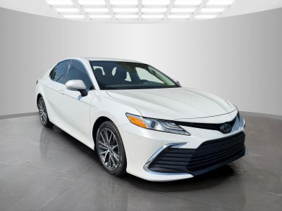 2023 Toyota Camry Hybrid XLE