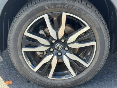 2021 Honda Pilot Touring 7 Passenger