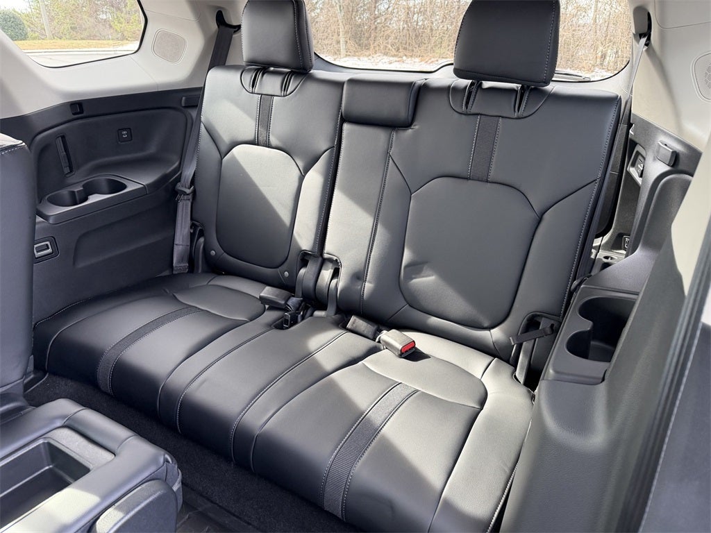 2025 Honda Pilot Touring