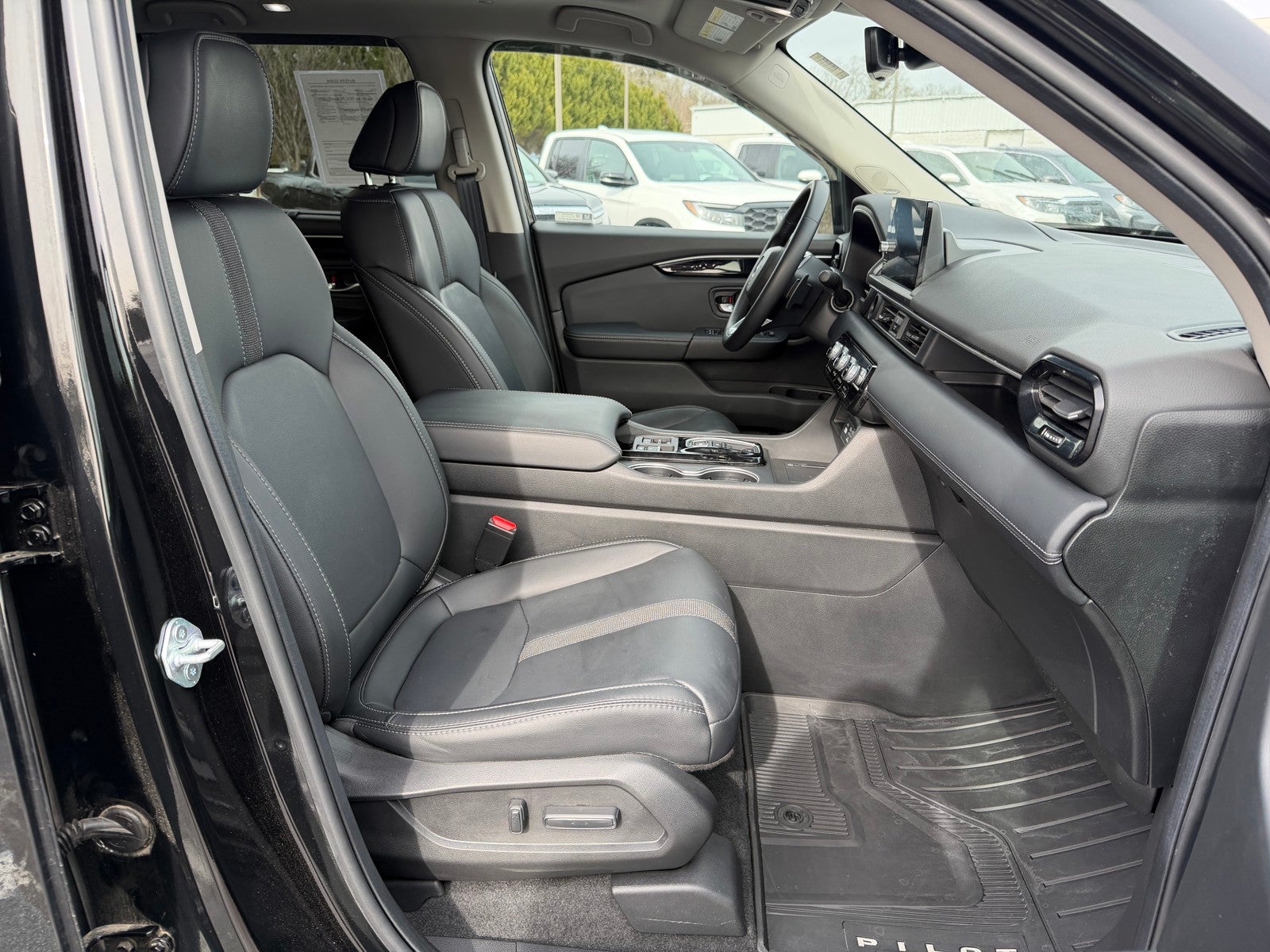 2025 Honda Pilot Touring