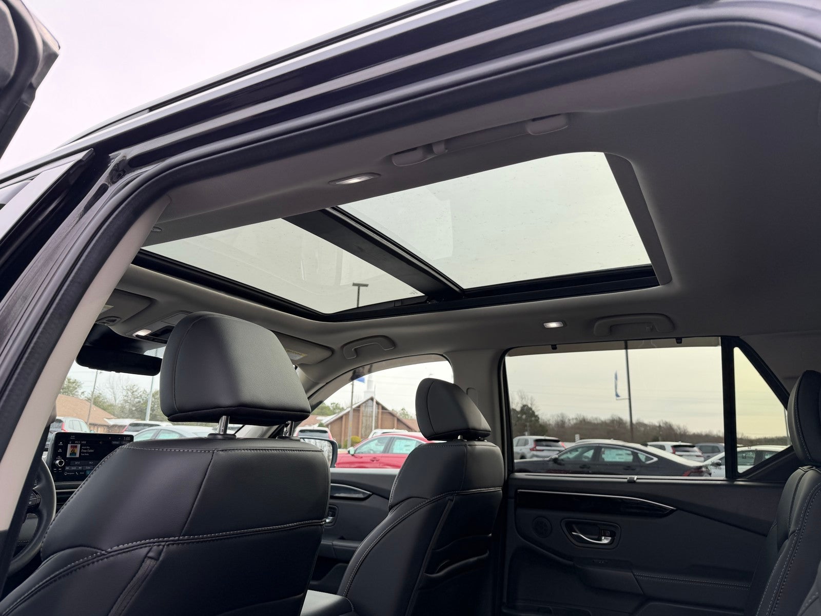 2025 Honda Pilot Touring