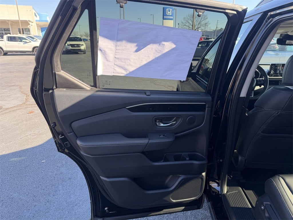 2025 Honda Pilot Touring