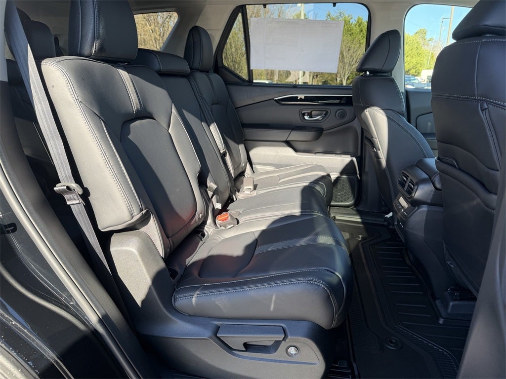 2025 Honda Pilot Touring