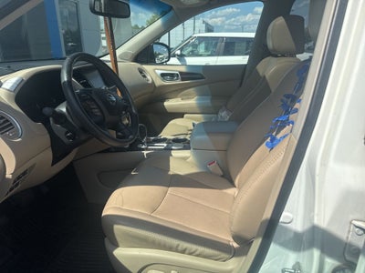 2016 Nissan Pathfinder Platinum