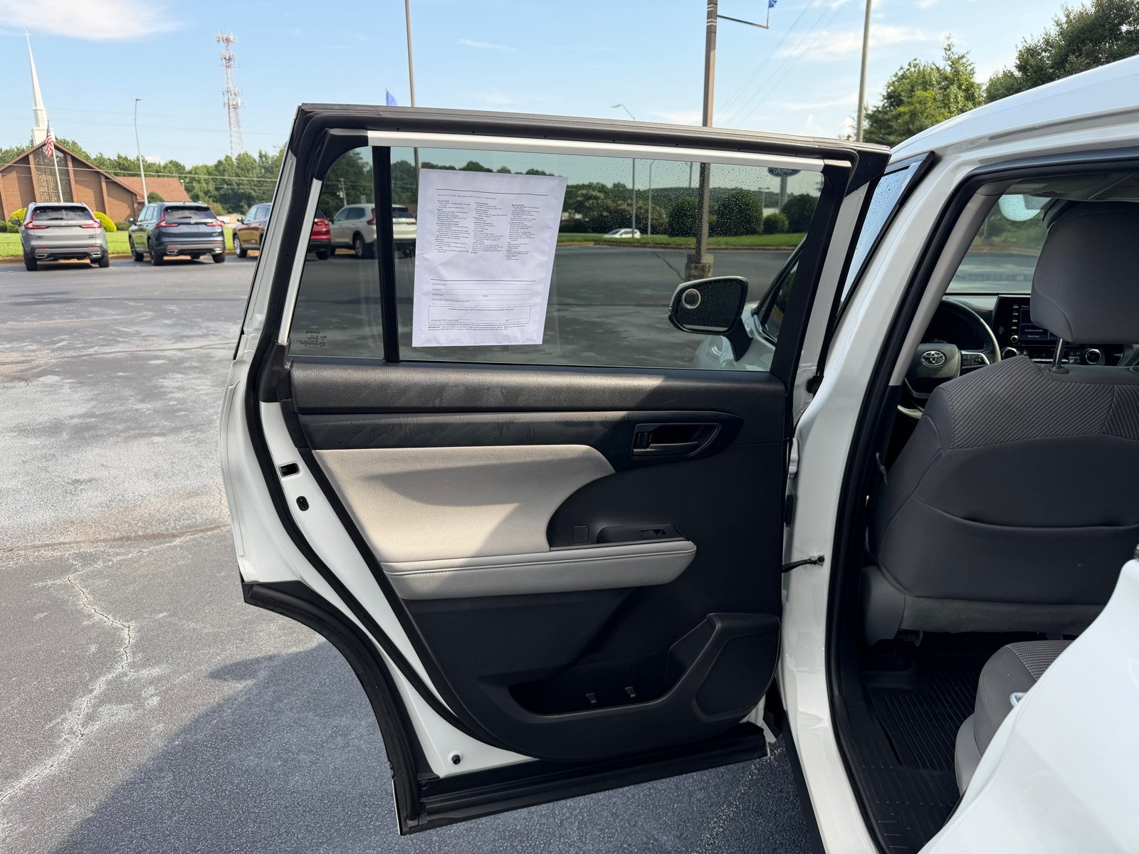 2022 Toyota Highlander L