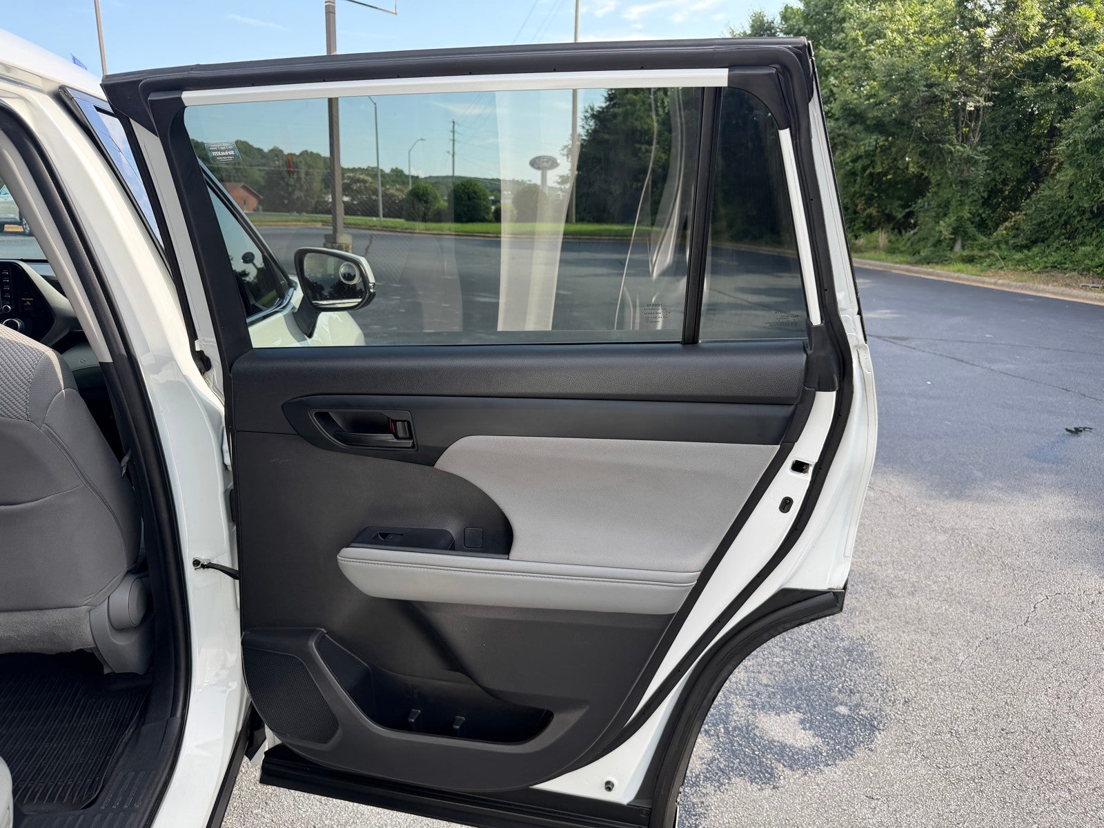 2022 Toyota Highlander L