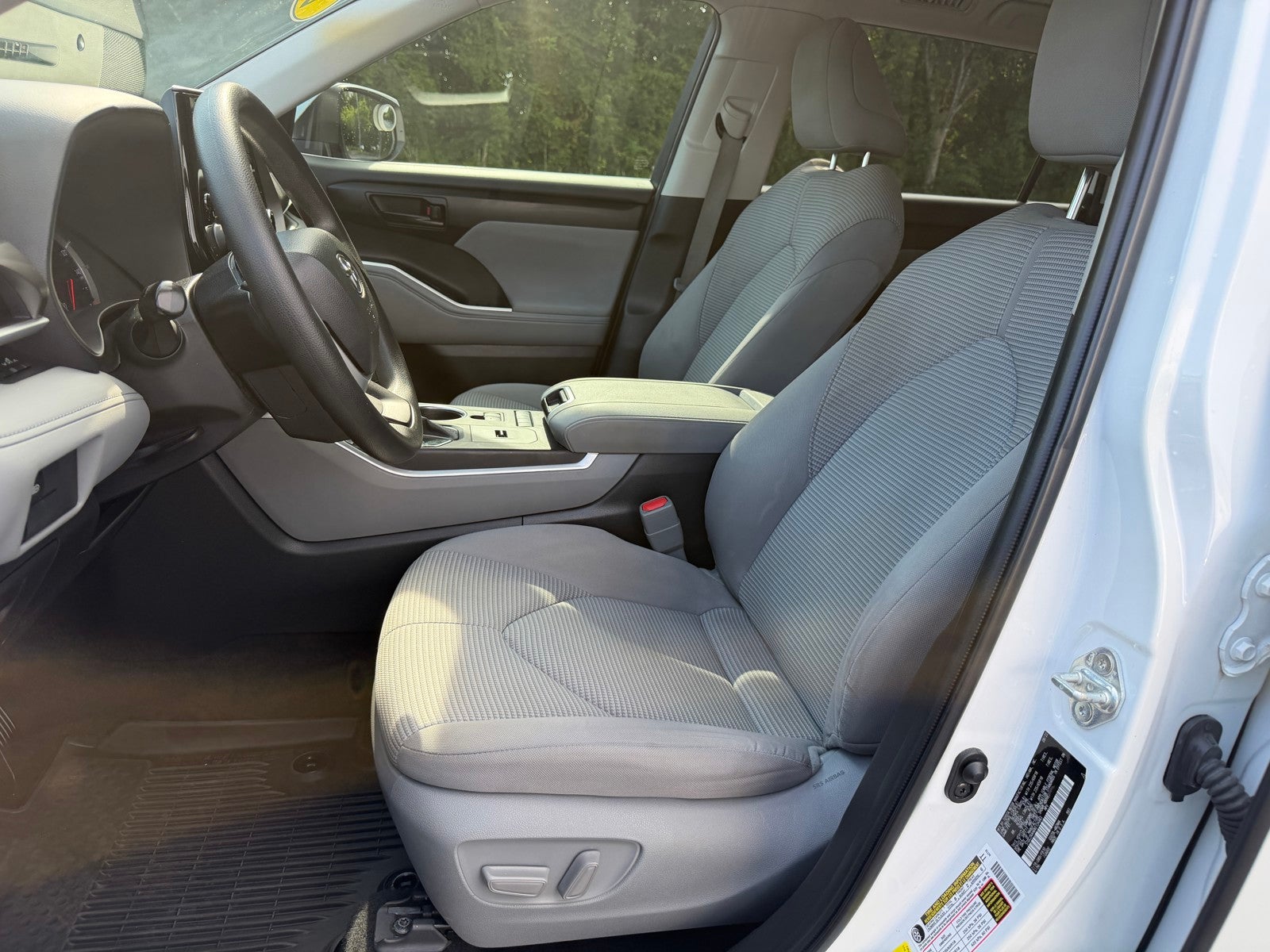 2022 Toyota Highlander L