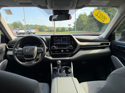 2022 Toyota Highlander L
