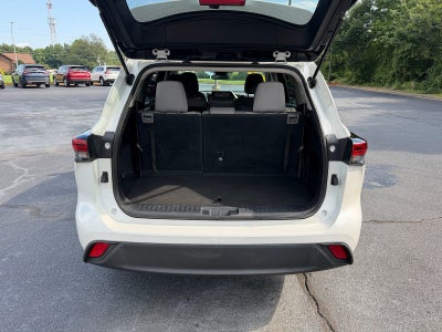 2022 Toyota Highlander L