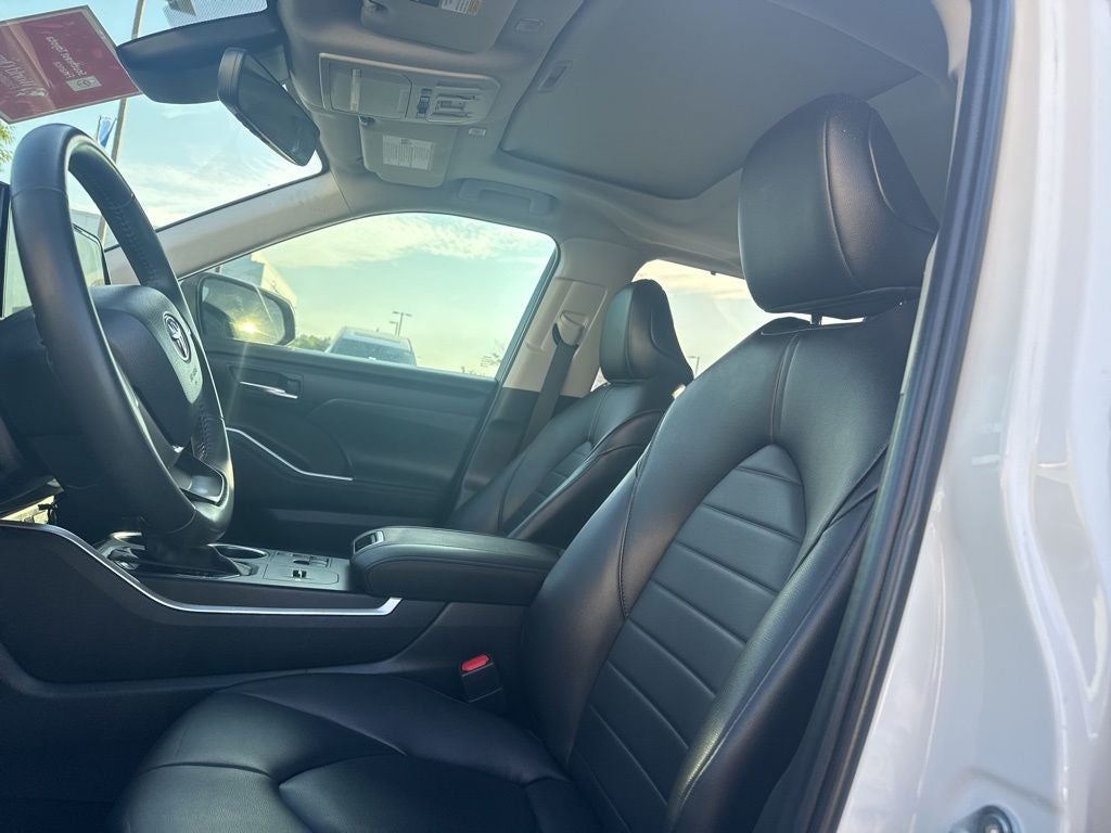 2024 Toyota Highlander XLE