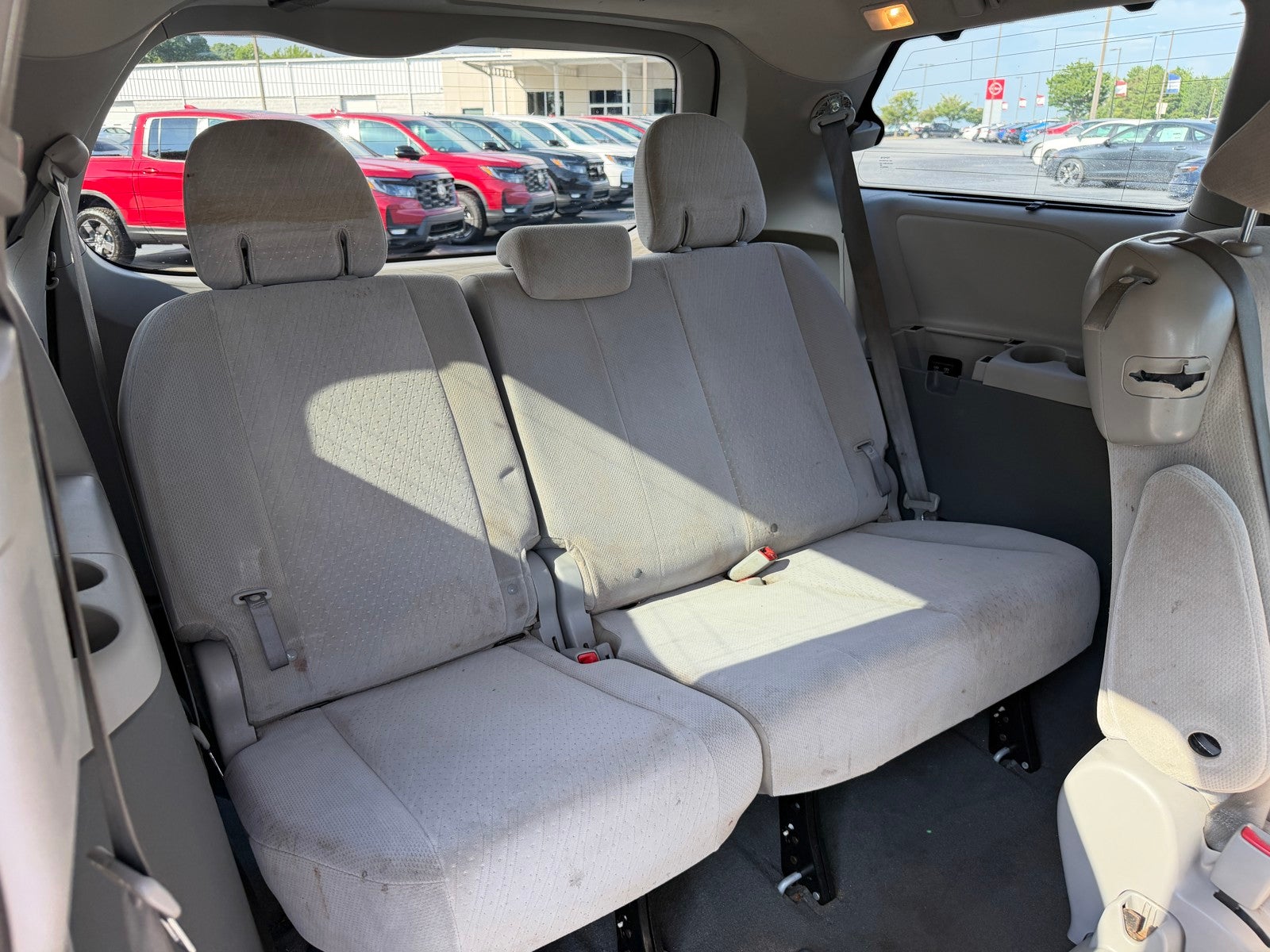 2020 Toyota Sienna LE 8 Passenger