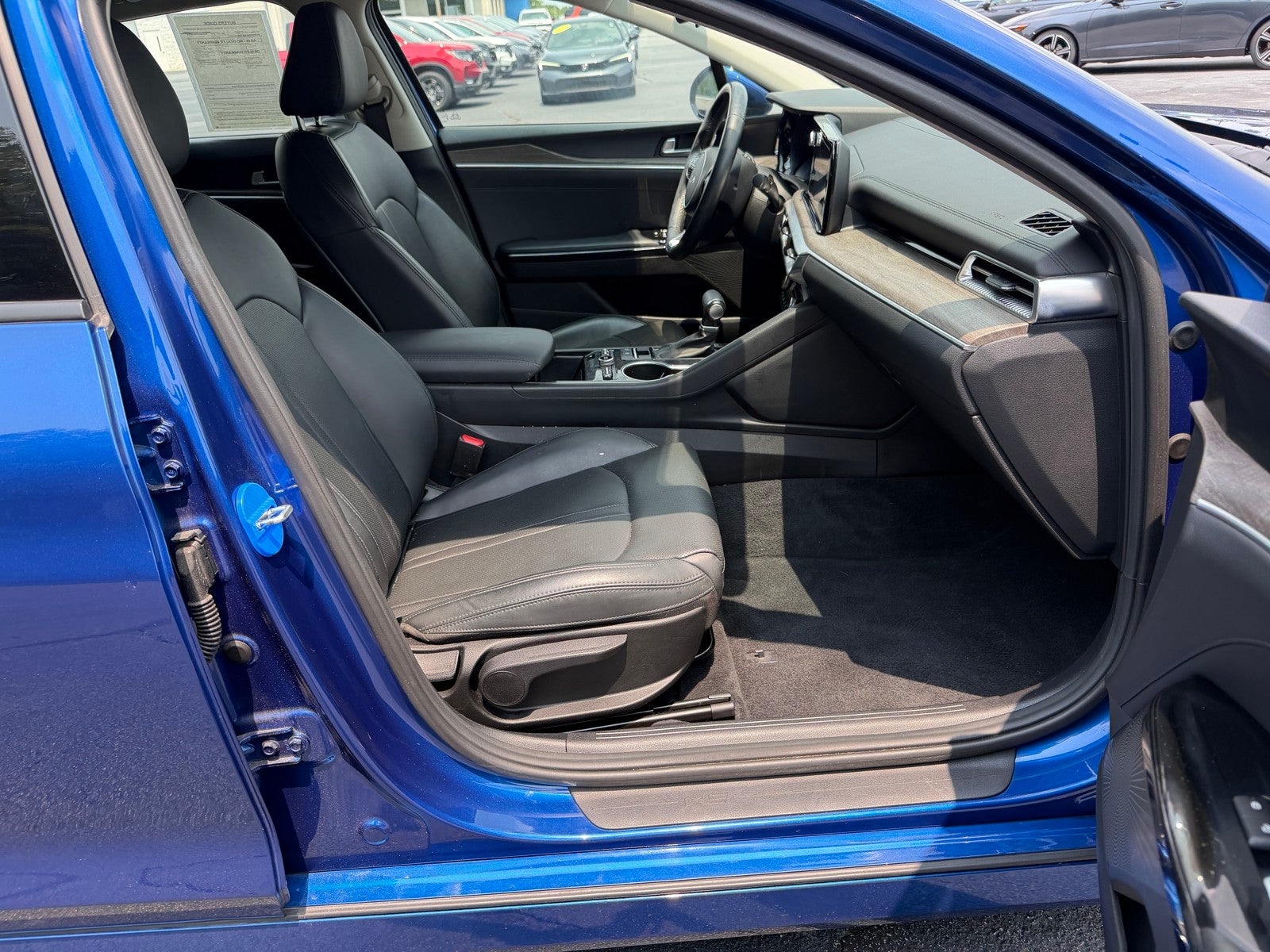 2023 Kia K5 EX