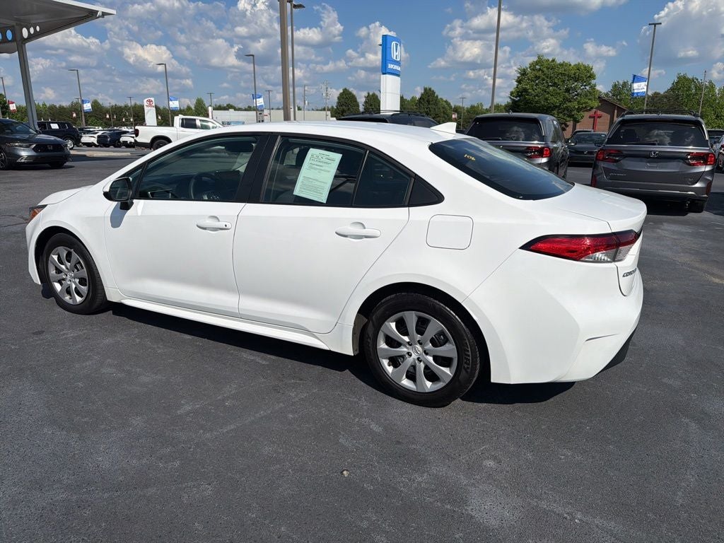 2025 Toyota Corolla LE