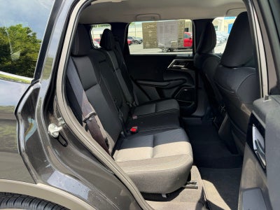 2025 Mitsubishi Outlander ES