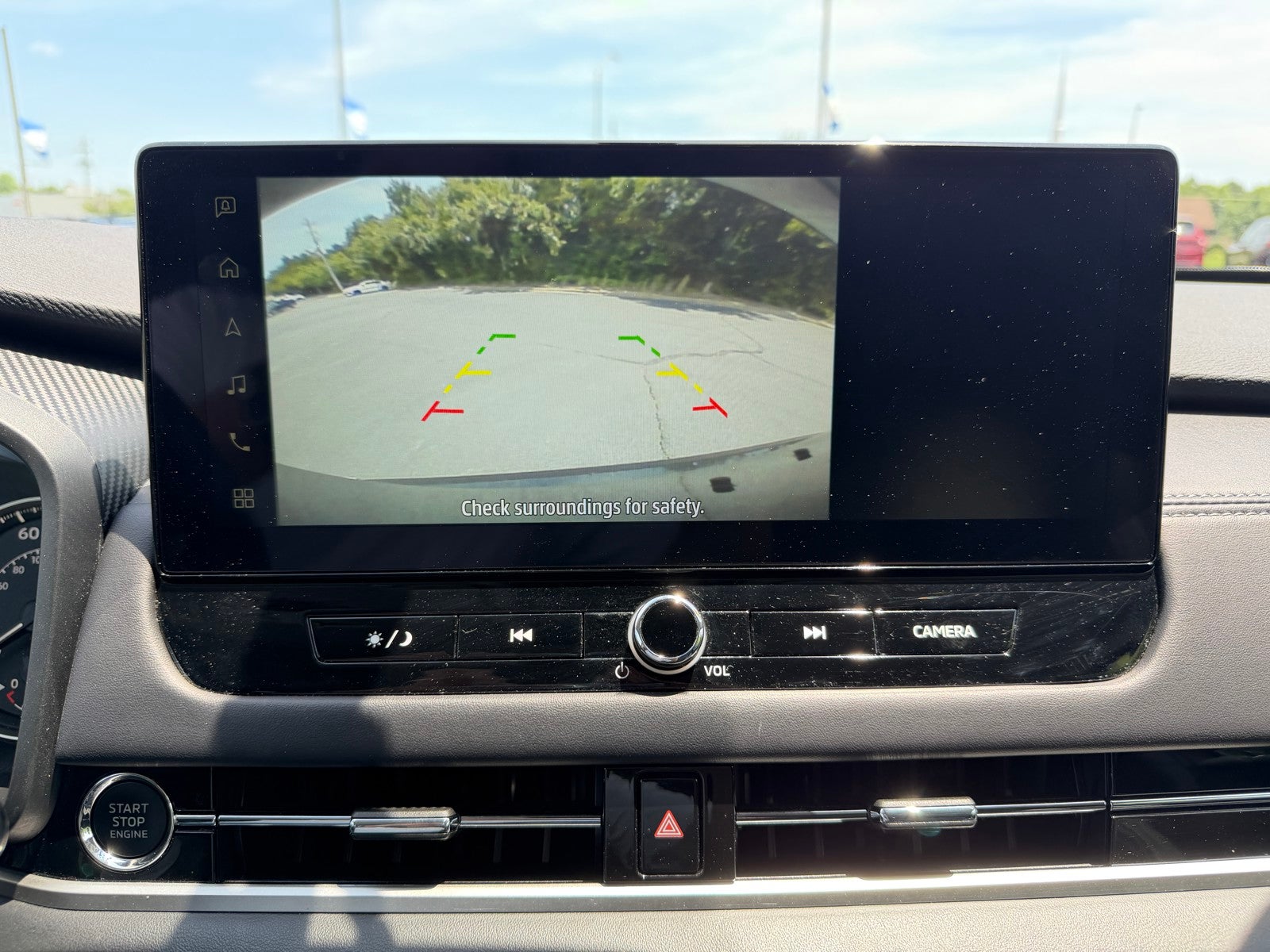 2025 Mitsubishi Outlander ES