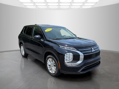2025 Mitsubishi Outlander ES