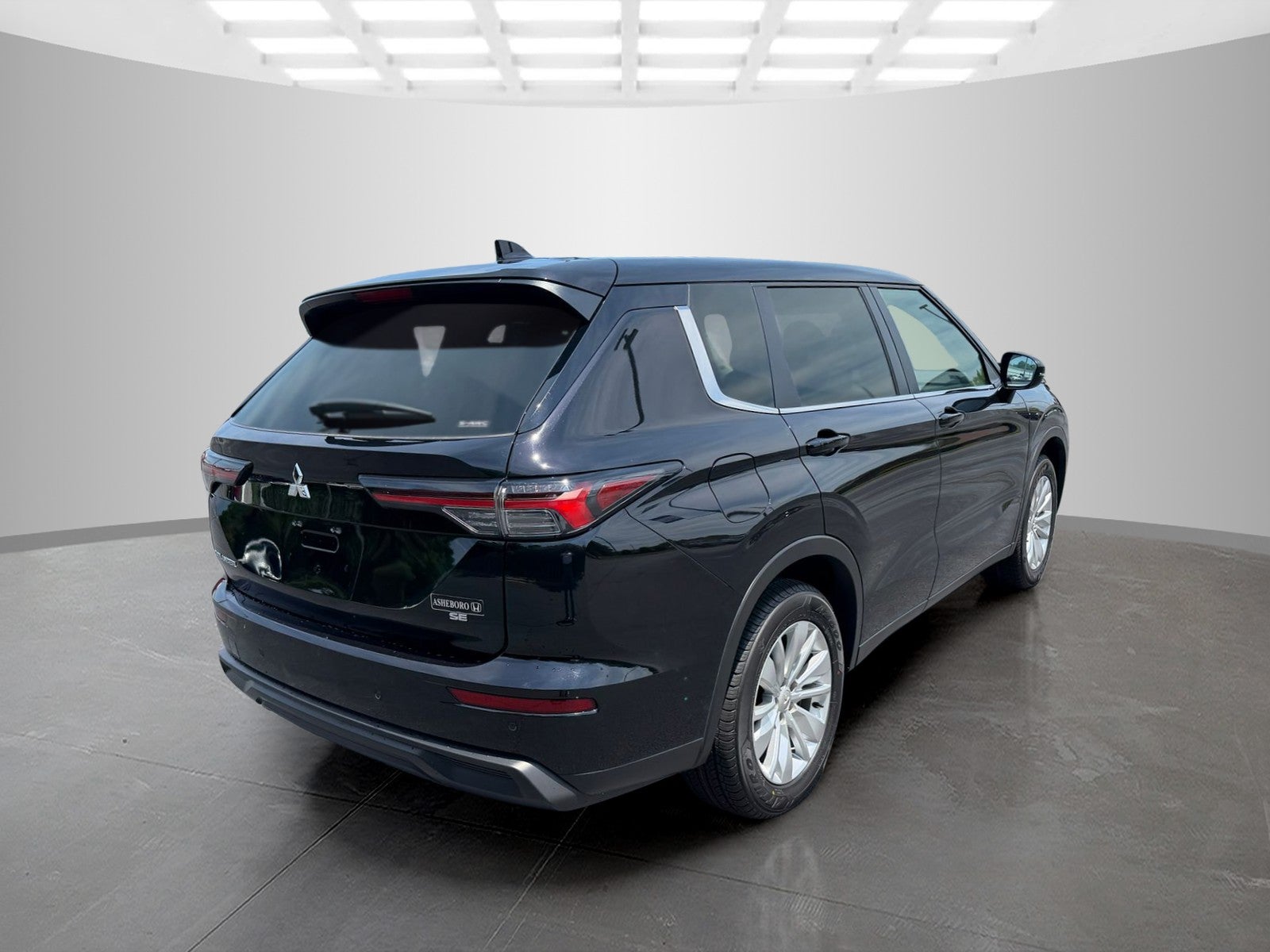 2025 Mitsubishi Outlander ES