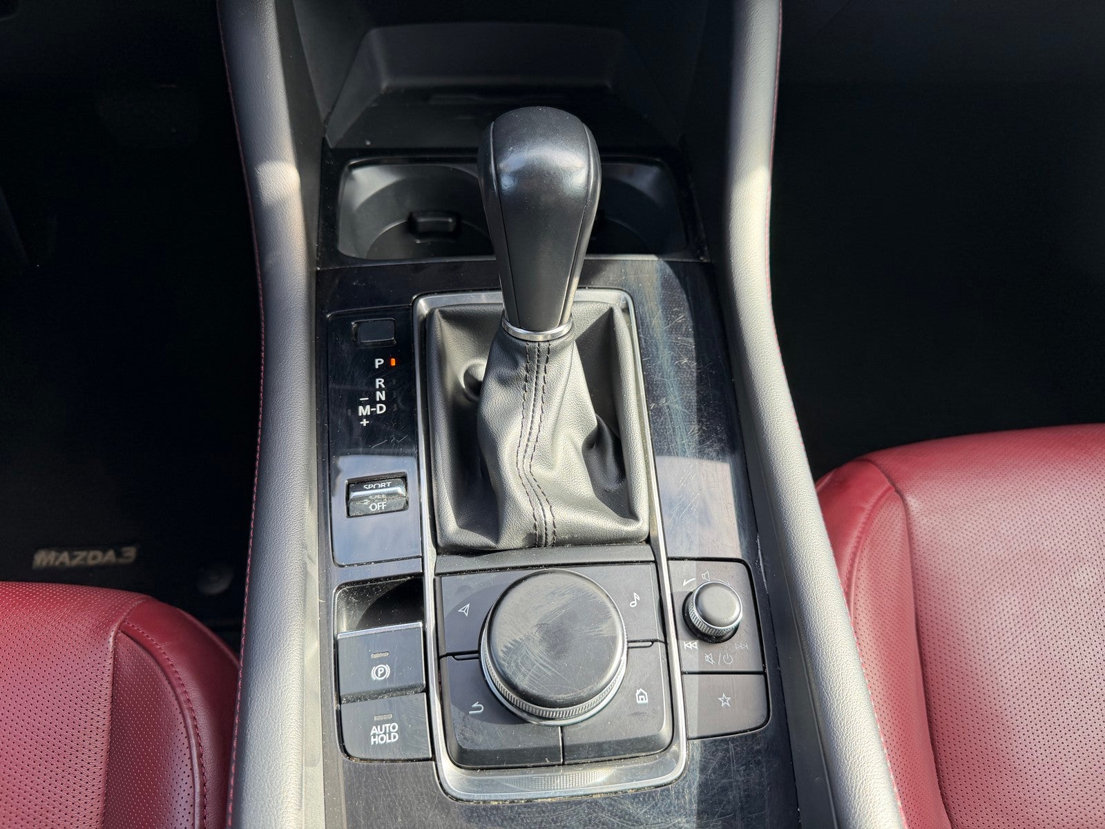 2024 Mazda Mazda3 2.5 S Carbon Edition