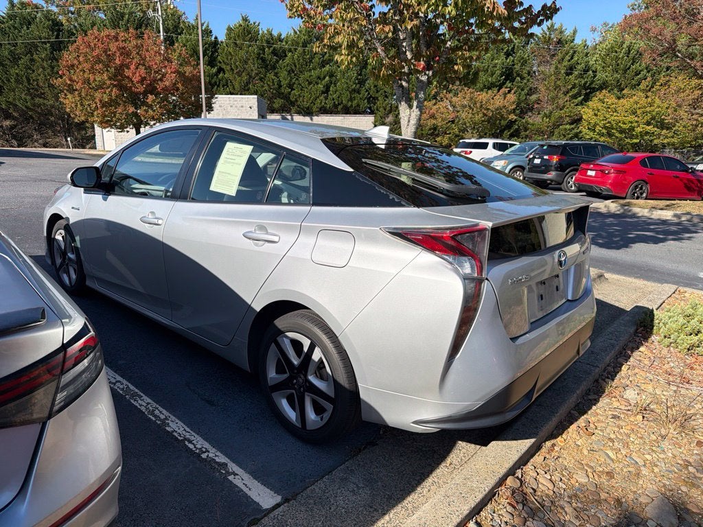 2016 Toyota Prius Four Touring
