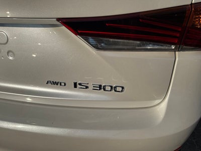 2017 Lexus IS 300