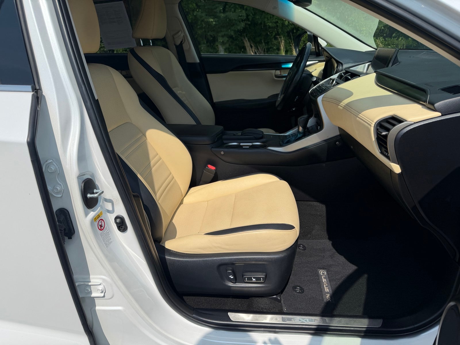 2015 Lexus NX 200t