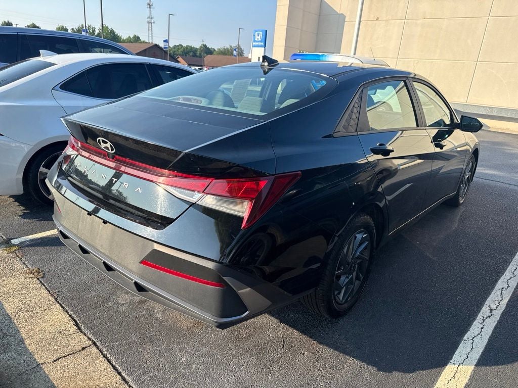 2024 Hyundai Elantra SEL