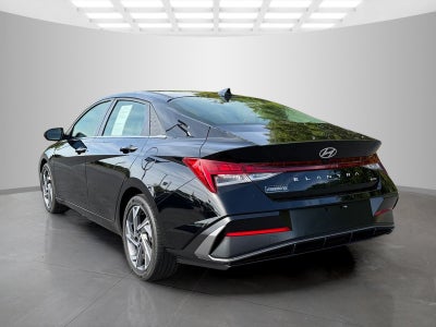 2025 Hyundai Elantra Hybrid Limited