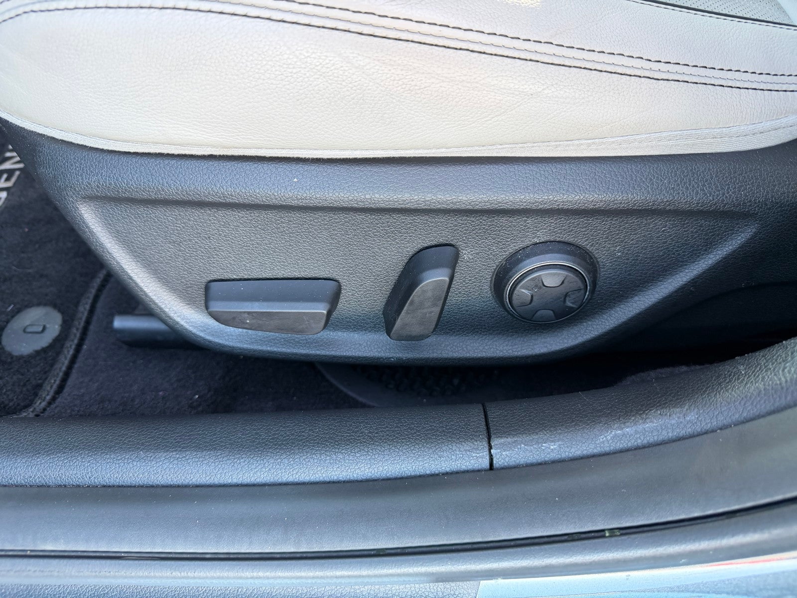 2019 Genesis G70 2.0T Advanced