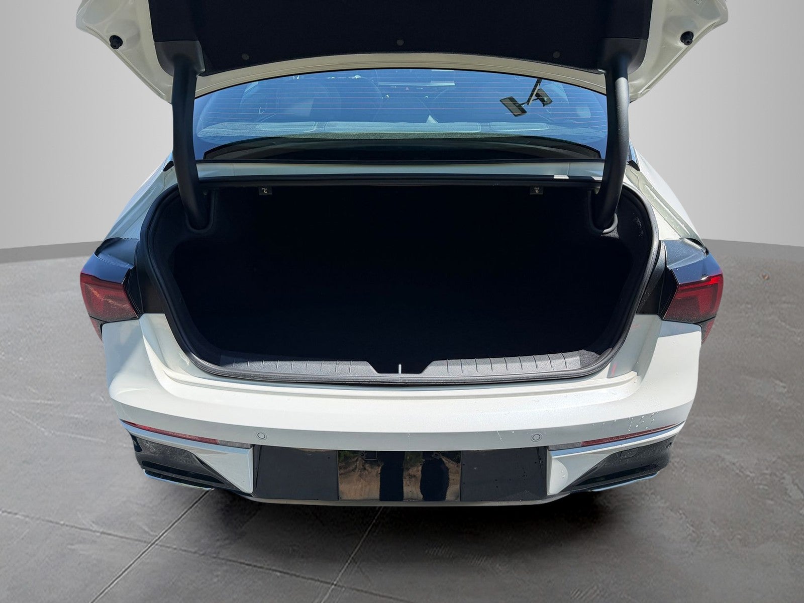 2025 Kia K5 GT