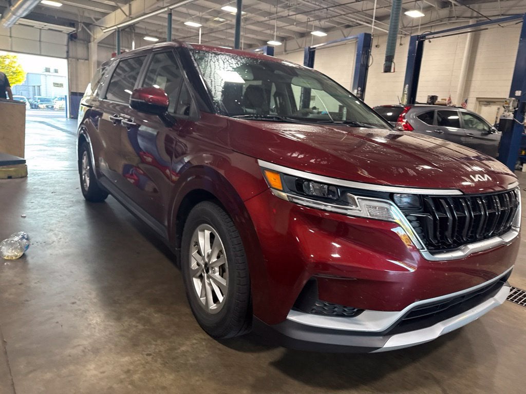 2022 Kia Carnival LXS