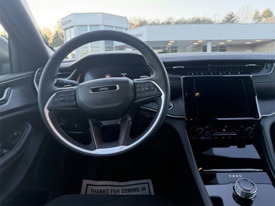 2026 Jeep Grand Cherokee Laredo