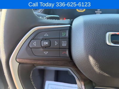 2027 Jeep Grand Cherokee Laredo Altitude