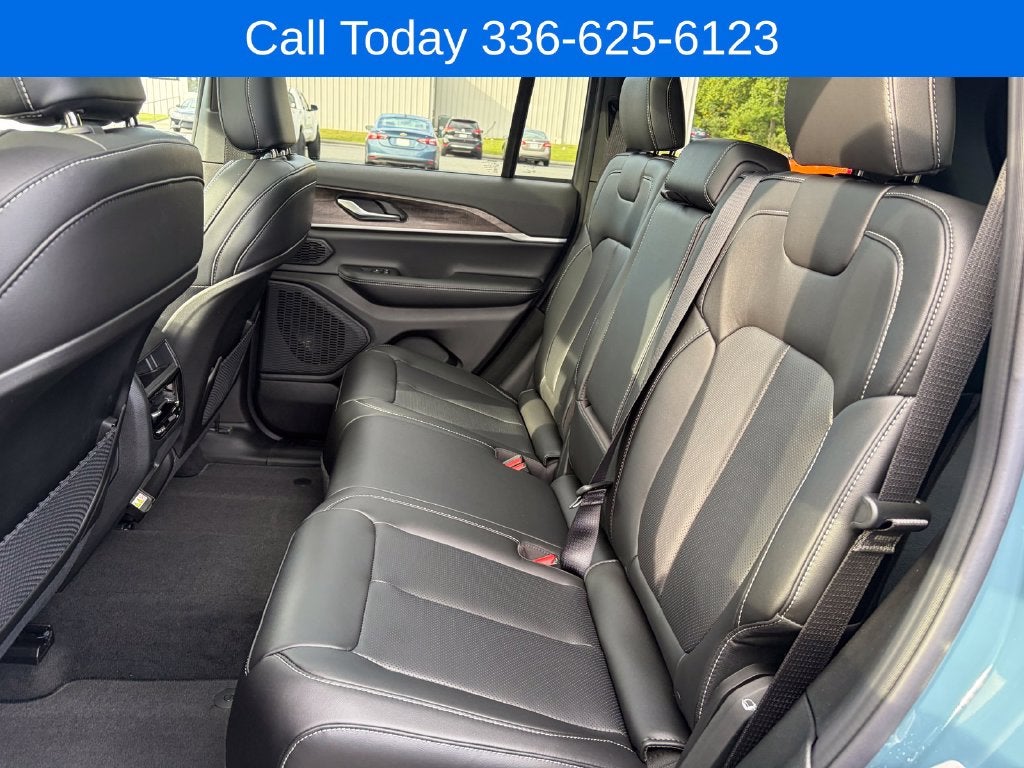 2027 Jeep Grand Cherokee Limited