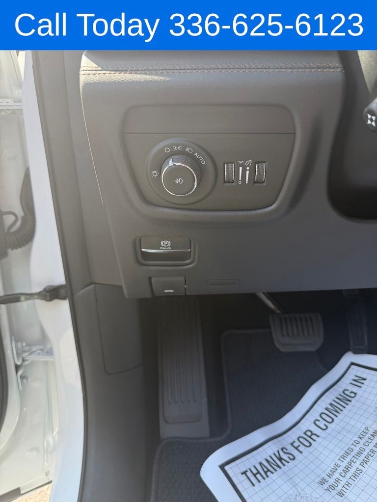 2026 Jeep Grand Cherokee Summit