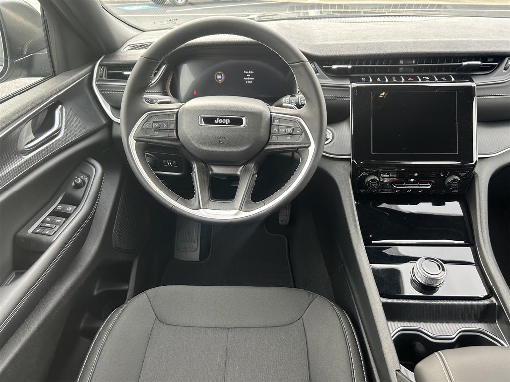 2026 Jeep Grand Cherokee L Laredo