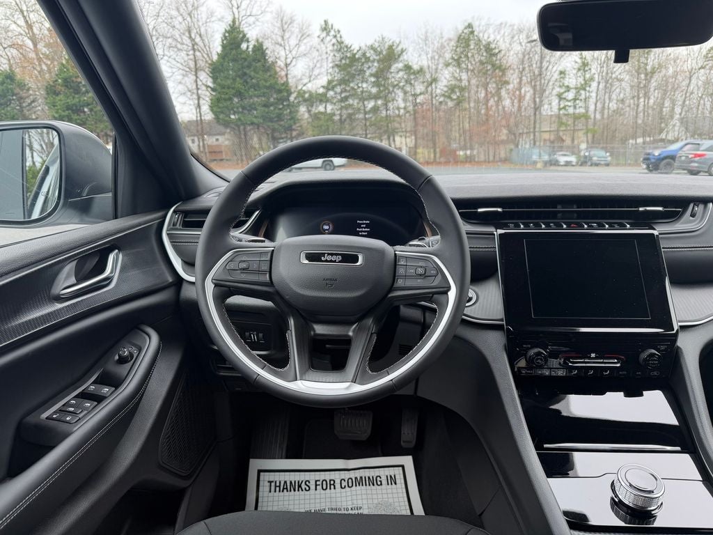 2026 Jeep Grand Cherokee L Laredo