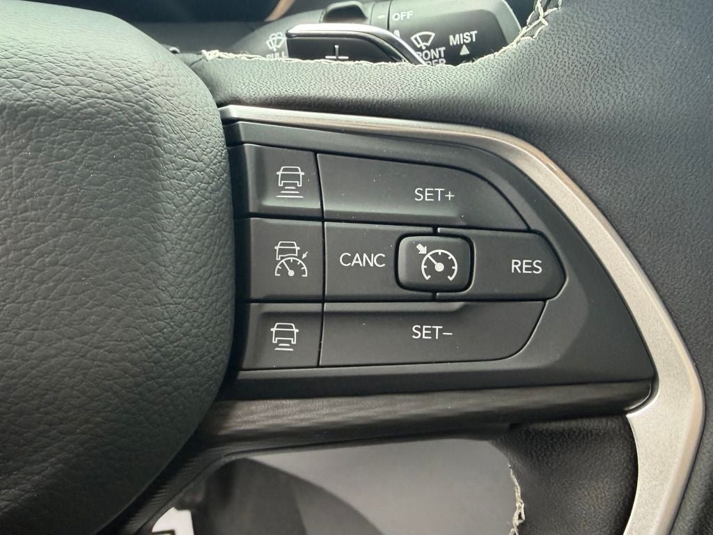 2026 Jeep Grand Cherokee L Laredo