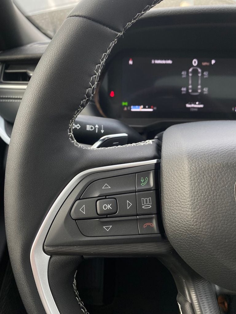 2026 Jeep Grand Cherokee L Laredo