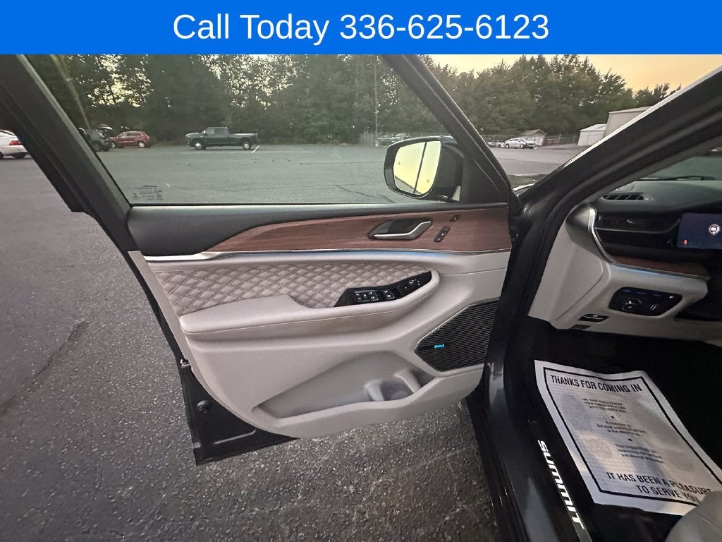 2022 Jeep Grand Cherokee 4xe Summit 4xe