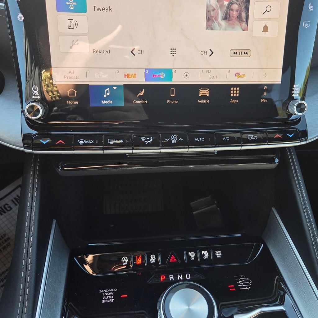 2026 Jeep Grand Wagoneer L Limited Reserve