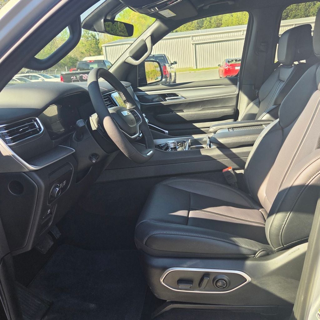 2026 Jeep Grand Wagoneer L Limited Reserve