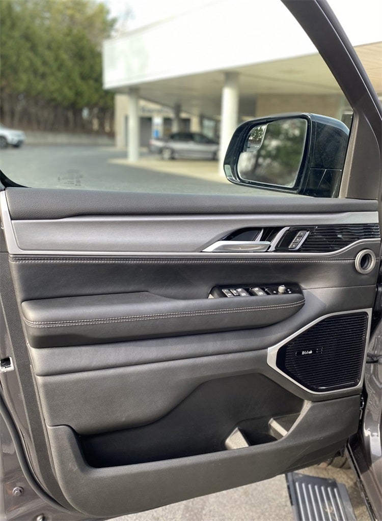 2026 Jeep Grand Wagoneer L Base