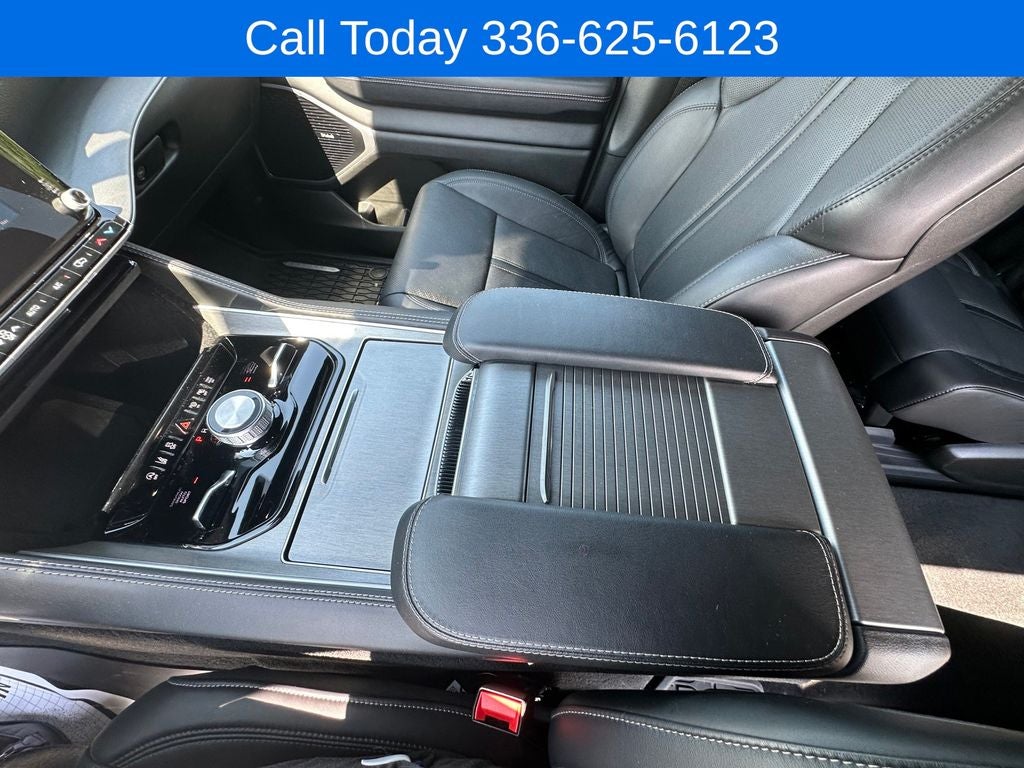 2025 Jeep Wagoneer L Series III