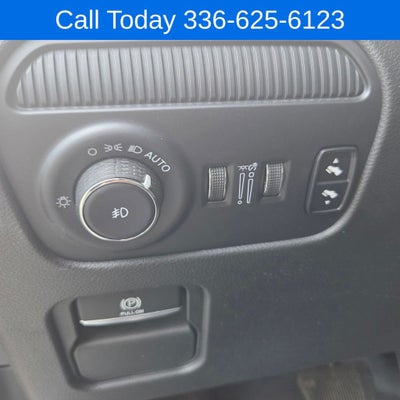 2024 Jeep Wagoneer Base